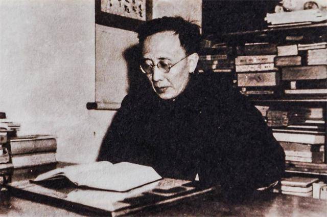 送毛主席一块手表戴了整整31年凯发k8登录1945年郭沫若(图9)